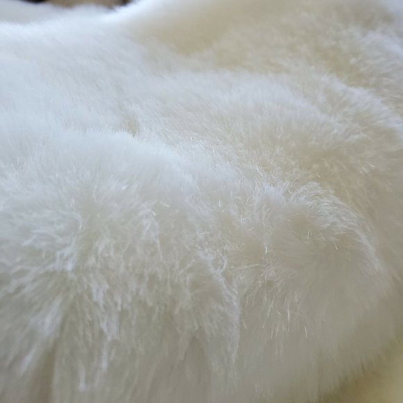 COPY - Wedding Coat White Faux Fur Waist‎ Length Lined With I love You Fabric S… - Picture 8 of 11